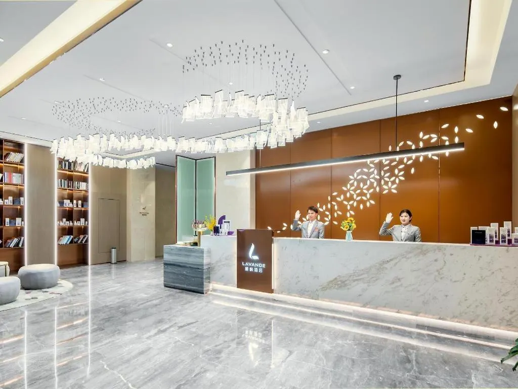 Lavande Hotel Xuchang Pangdonglai Hengdajinhui Plaza